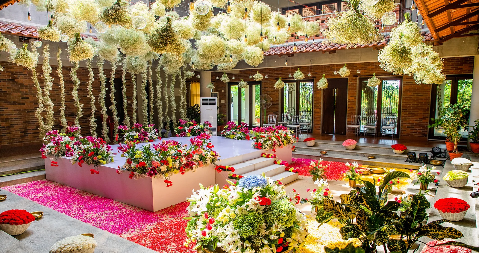 intimate wedding cost in Chennai